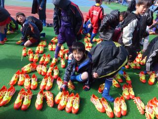 img122fd3325_1