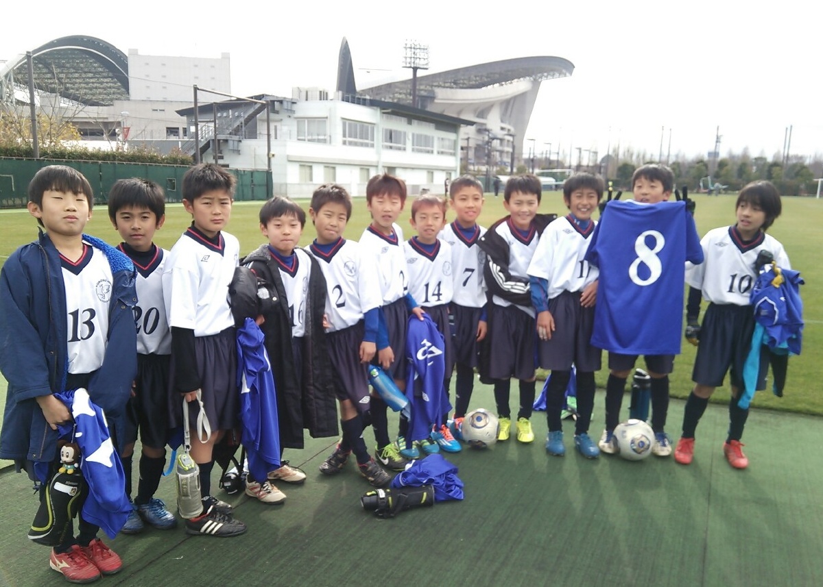 日本代表が練習試合で使用する第2Gで東松山市の川さん、越谷ウィンさん、サイタマジュニアさんとミニゲームで対戦しました。