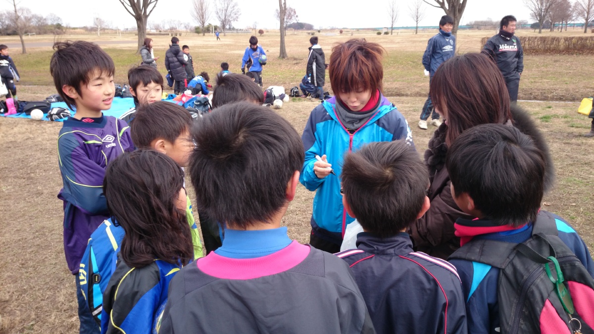 浦和レッズレディースの加藤千佳選手が参加してくれました。来年も頑張ってね!